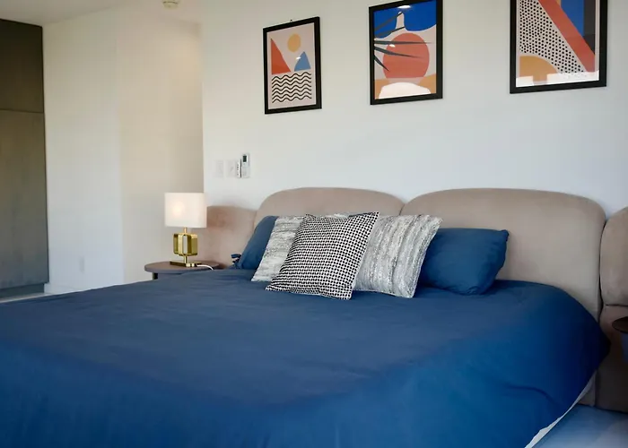 Exclusive Hillside Hideaway-Private Room Los Angeles, United States
