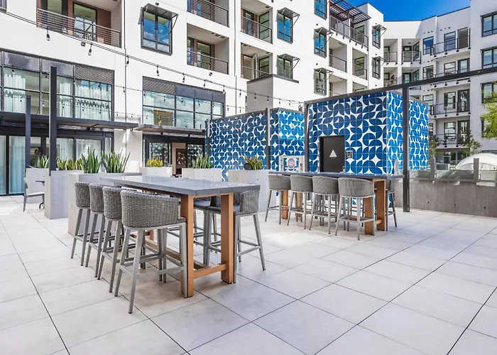 Level Hollywood Hotel Los Angeles