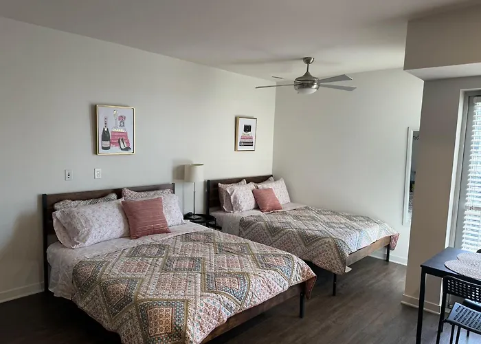Incredible Hollywood Loft Free Parking Apartment Los Angeles, United States