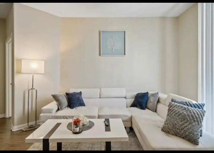 The Reve Appartment Marina 2 Bedrooms With Swimming Pool Free Parking Los Angeles