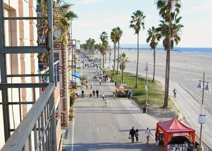 Cadillac Hotel Los Angeles