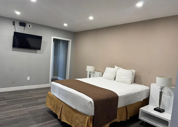 Holiday Lodge Los Angeles