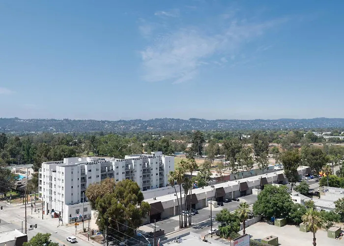 Skyline Suites Los Angeles