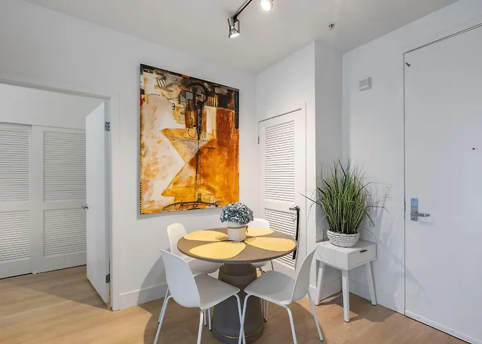 1 Luxury Apartment Los Angeles, United States